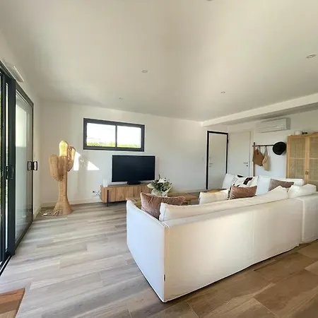 Hébergement de vacances Maison 3 Agosta Proche Porticcio Pietrosella