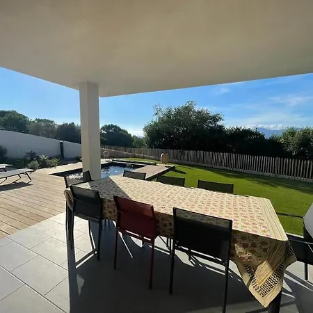 Maison 3 Agosta Proche Porticcio Hébergement de vacances *